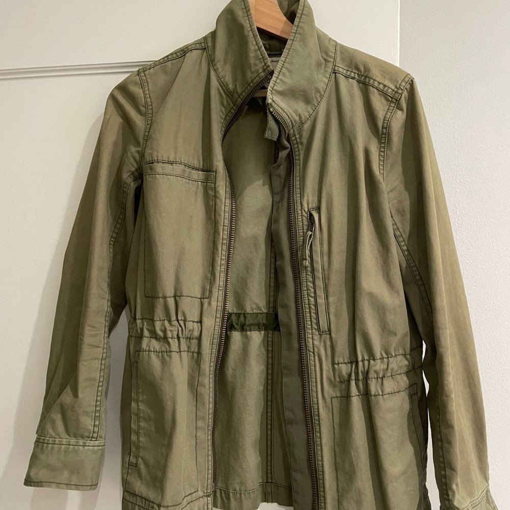 Classic green MADEWELL utility-style jacket size Small - perfect for spring!!